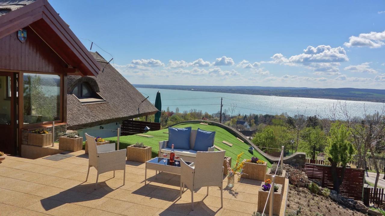 Ferenc Vendeghaz Hotel Tihany Exterior foto
